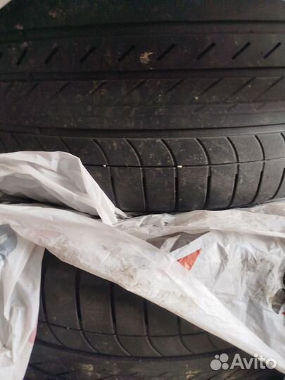 Goodyear EfficientGrip 2 SUV 255/50 R19 200W