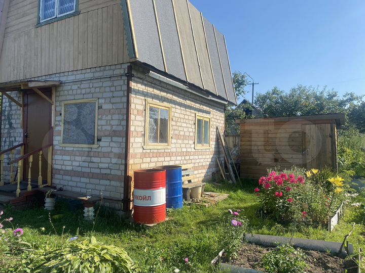 Дача 50 м² на участке 4 сот.