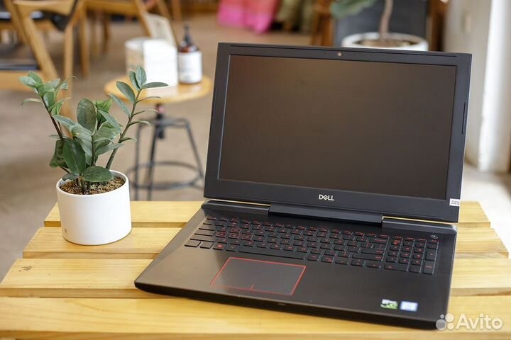 Игровой ноутбук Dell i5/16Gb/GTX 1050