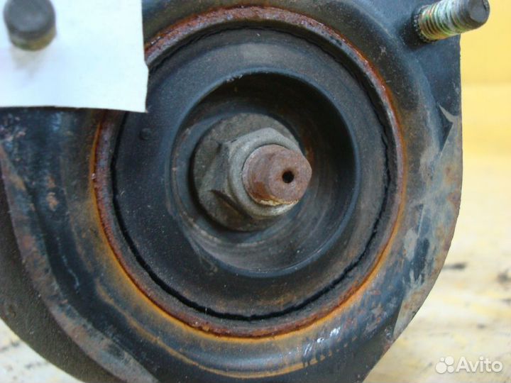 Стойка Nissan Sunny FB15 (Переднее Правое)