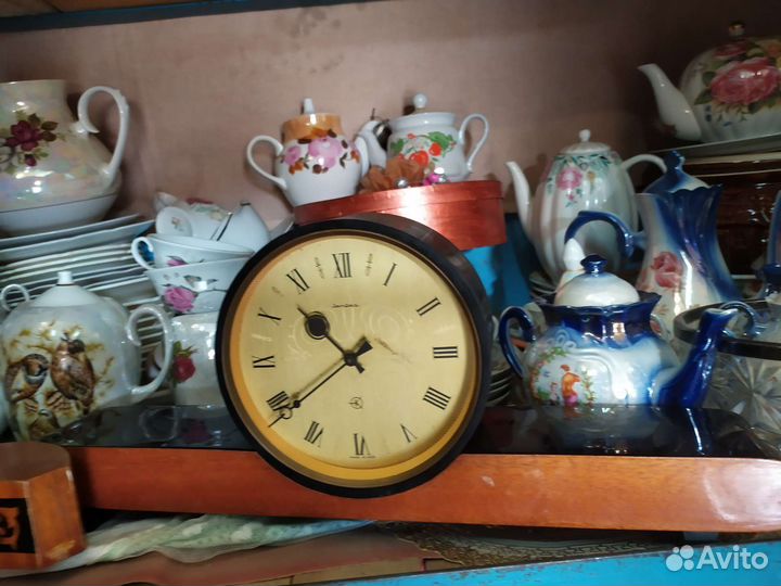 Настольные настенные часы СССР рабочие