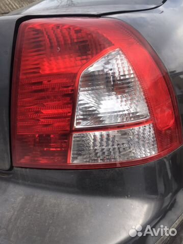 Kia shuma 2, задний правый фонарь