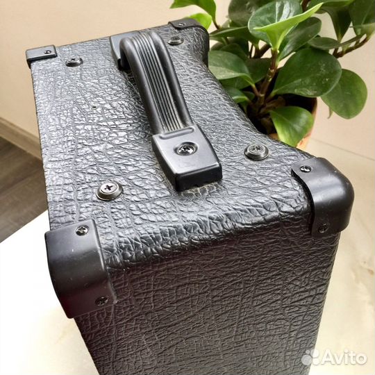 Гитарный комбо-усилитель Hartke G10, комбик 10 Вт