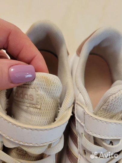 Кроссовки adidas