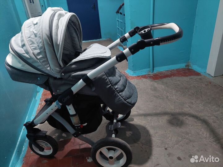 Коляска 2 в 1 adamex