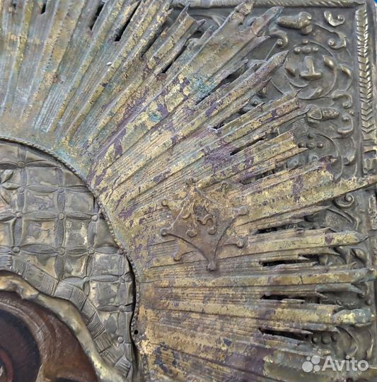 Казанская икона Божией Матери в окладе