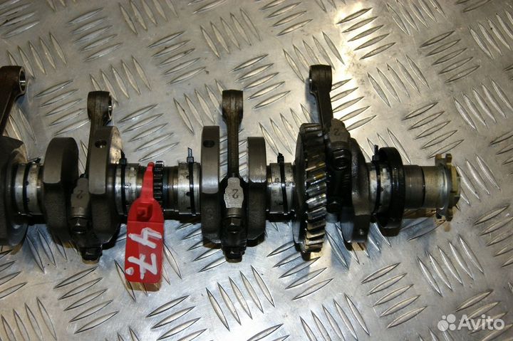 Коленвал Suzuki GSX-R250/GSF250 Bandit