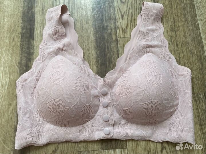 Бюстгальтер топик