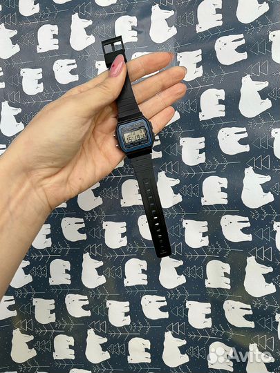 Часы casio ретро