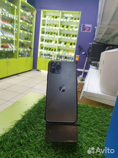 iPhone 11 Pro, 64 ГБ