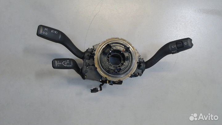 Переключатель поворотов и дворников Audi A8 (D3)