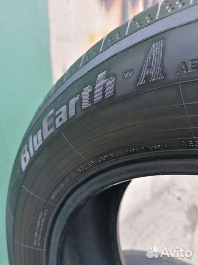 Yokohama BluEarth AE01 215/65 R17