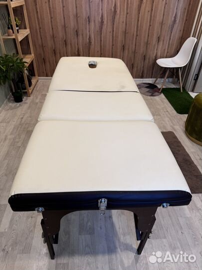 Массажный стол