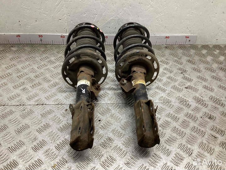 Амортизатор/стойка передняя левая Honda Jazz