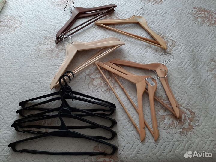Вешалки плечики деревянные 4423