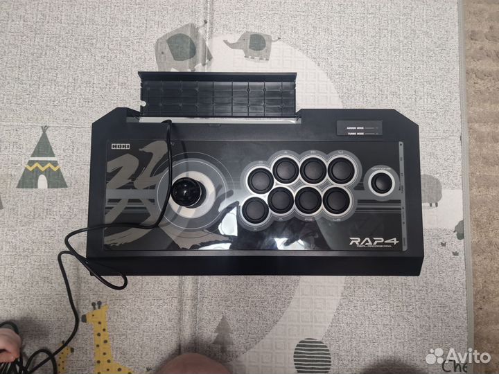 Геймпад hori Real Arcade Pro 4