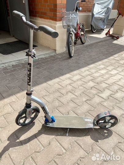 Самокат roces 230