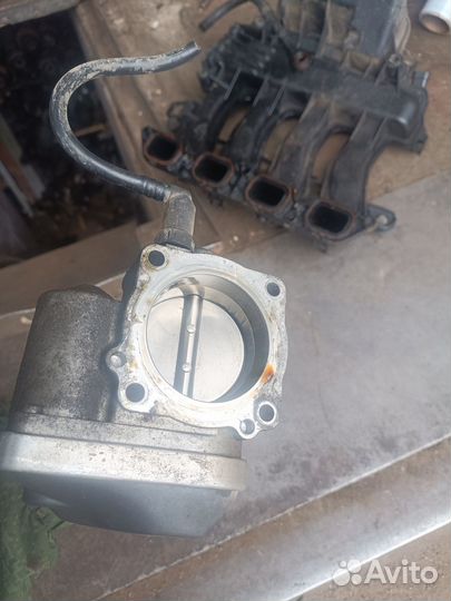 Дроссельная заслонка Renault Megane 2 1.6 82001902