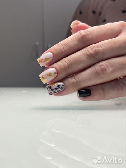 Маникюр педикюр