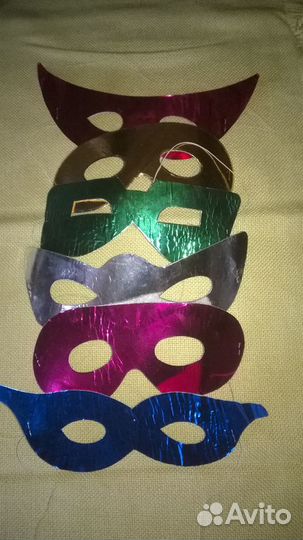 Праздничные головные уборы