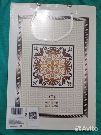 Подарочный набор махровых полотенец