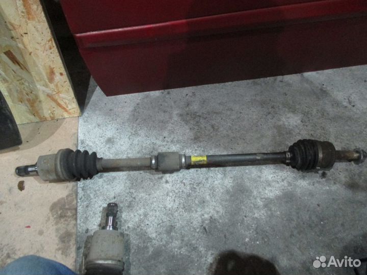 Привод левый правый на киа рио 49500-1G090