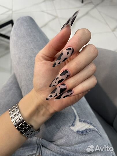 Маникюр и педикюр