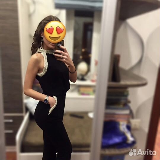 Комбинезон черный с бусинами