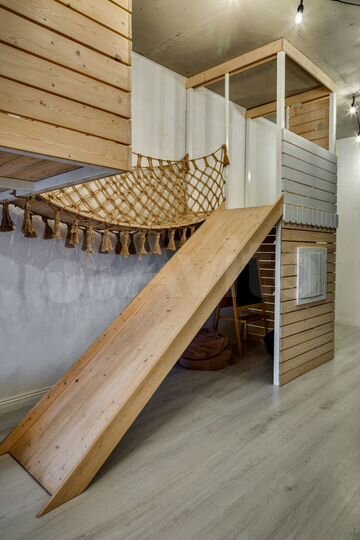 2-к. квартира, 100 м², 4/12 эт.