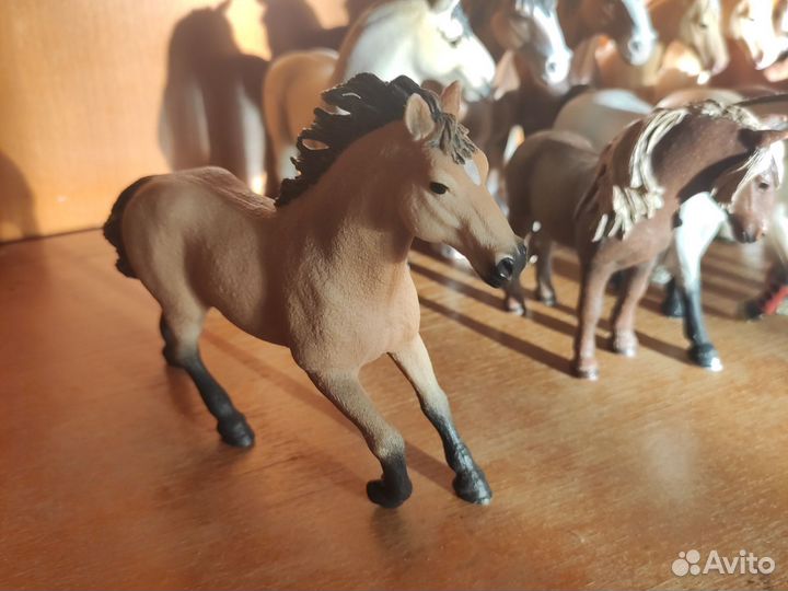 Фигурки лошадей шляйх игрушки лошади schleich