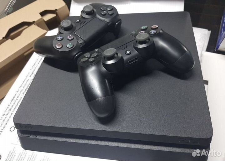 Sony playstation 4 slim