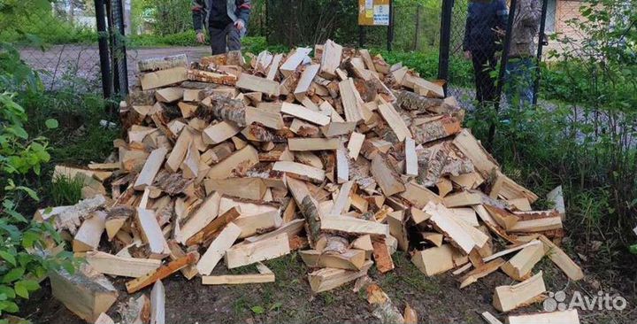 Дрова березовые. Колотые