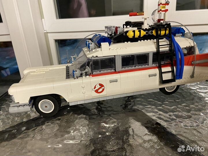 Lego Ghostbusters 10274 ecto 1
