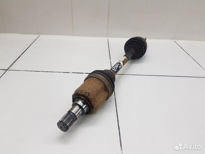 Полуось (привод) передний левый