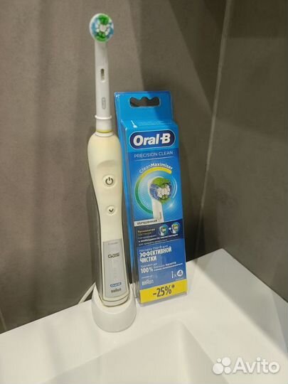 Зубная щетка oral b triumf 5000