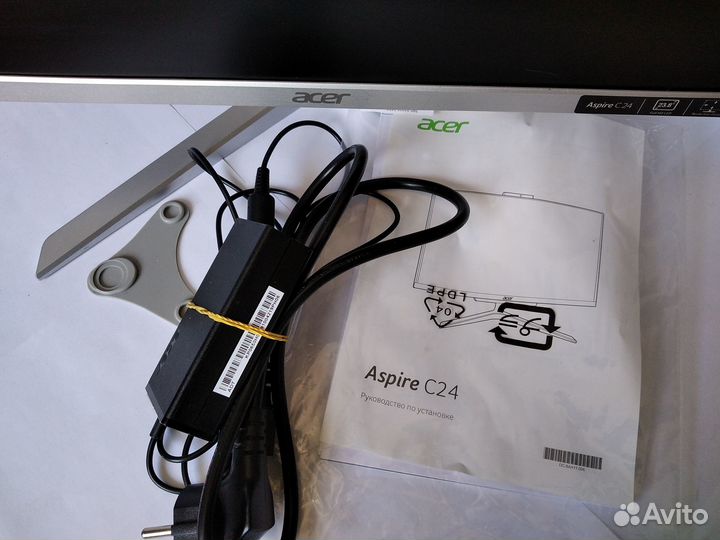 Моноблок Acer AMD A9-9425/4/SSD128/R5/Win10/23.8
