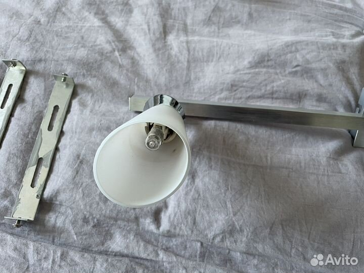 Светильники настенные встроенные большие 2шт