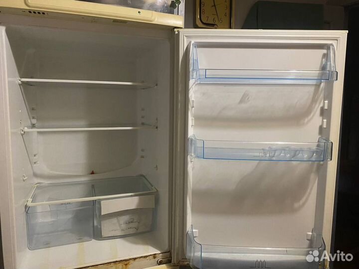 Холодильник бу