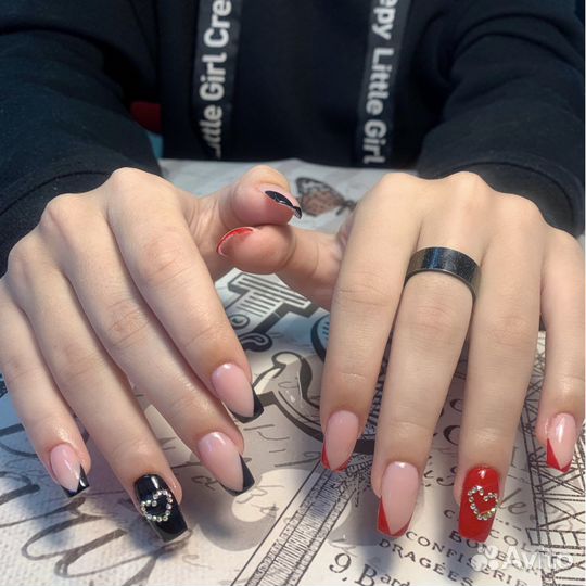 Маникюр и педикюр