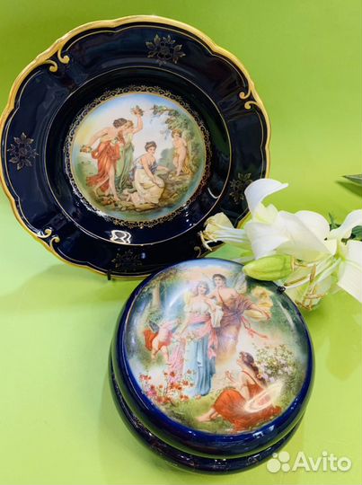 Бисквитница мадонна фарфор кобальт Австрия