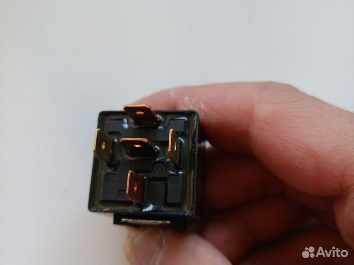 Реле 5 контактное