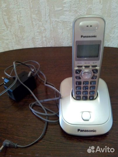 Радиотелефон