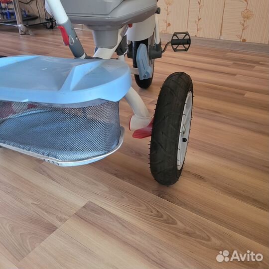 Велосипед трехколесный Funny Jaguar Lexus