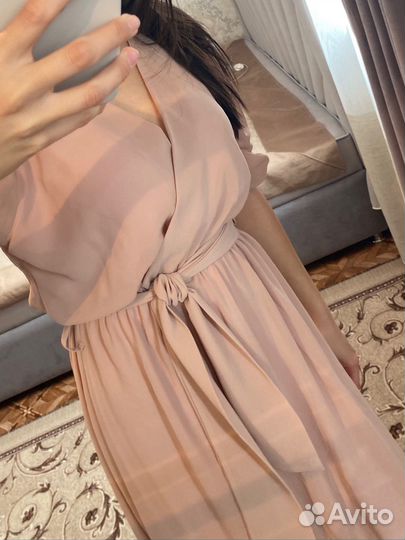 Вечернее платье миди