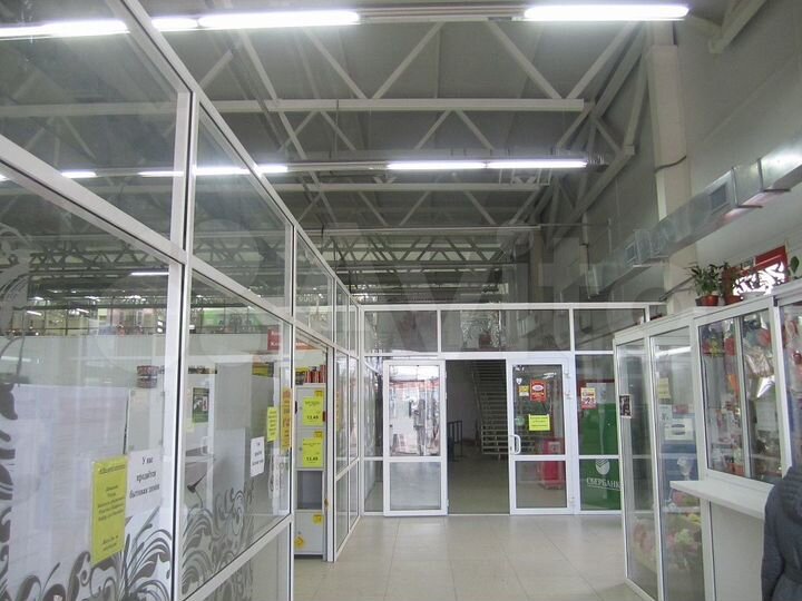 Торговая площадь, 382.9 м²