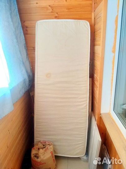 Матрас 160х200 бу