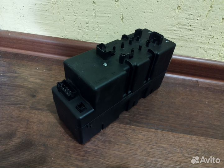 Компрессор центрального замка mercedes w220