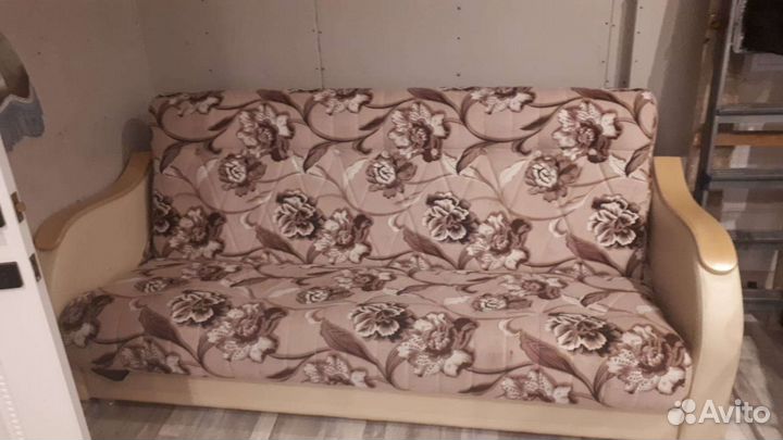 Диван + кресло бу