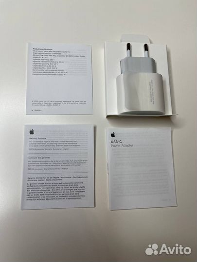 Быстрая Зарядка на iPhone 20w оригинал