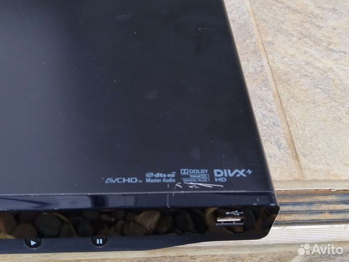Проигрыватель Blu-ray/DVD Philips BDP3200/51